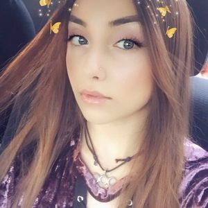 Meet your Posher, Saraya